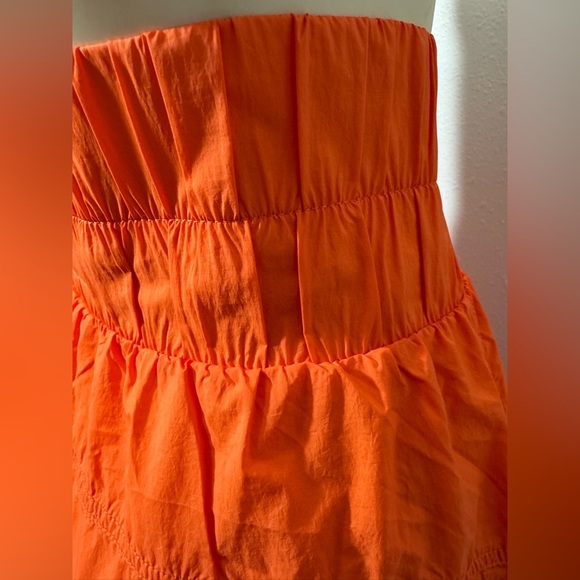 NWT Fabletics High-Waisted Piped Nylon Pant in Passion Orange - Picture 10 of 12